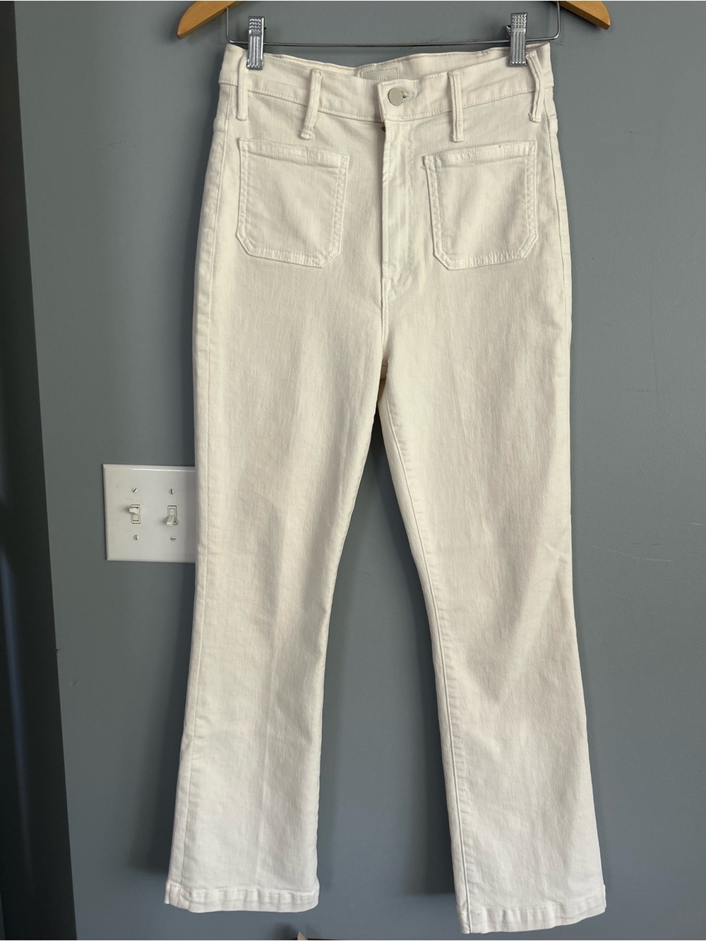NWOT High-Rise Cream/ off white Women’s Jeans